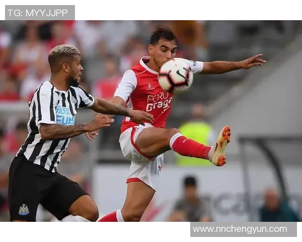 RB莱比锡90分钟激战展现球队实力与战术深度的精彩对决